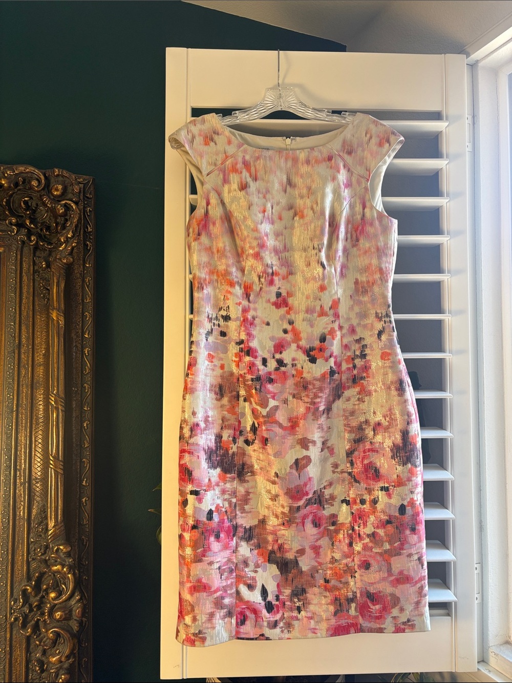 Kay Unger Pink Floral Metallic Sheath Dress, EUC size 6